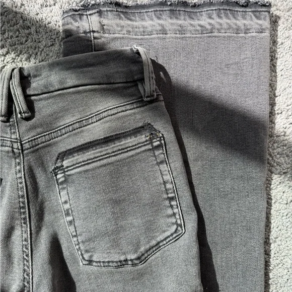 Good American Good Legs Flare Jeans in Black338 - Picture 7 of 9